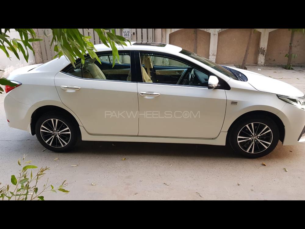 Toyota Corolla 2019 for Sale in Lahore Toyota Corolla 2019 for Sale in Lahore Image-6