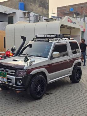 Mitsubishi Pajero Mini - 2014