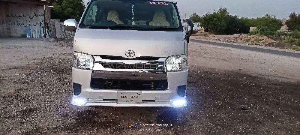Toyota Hiace 2010 for Sale in Bannu Image-1