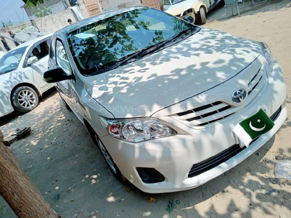 Toyota Corolla 2014 for Sale in Mardan Image-1