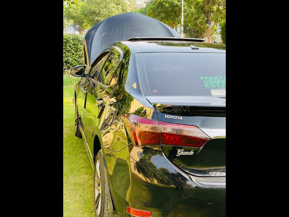 Toyota Corolla 2014 for Sale in Lahore Image-1