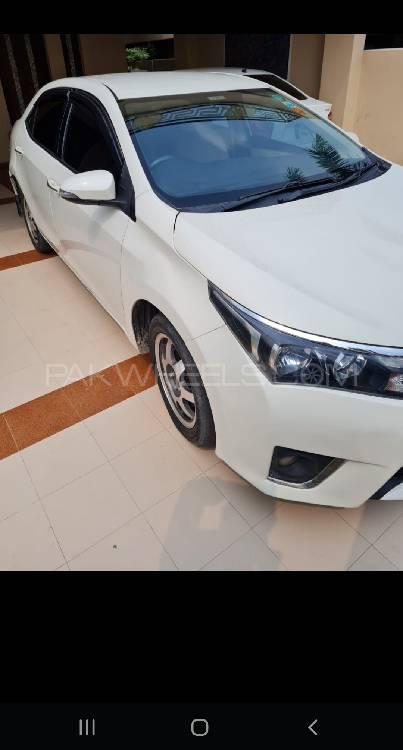 Toyota Corolla 2015 for Sale in Lahore Toyota Corolla 2015 for Sale in Lahore Image-10