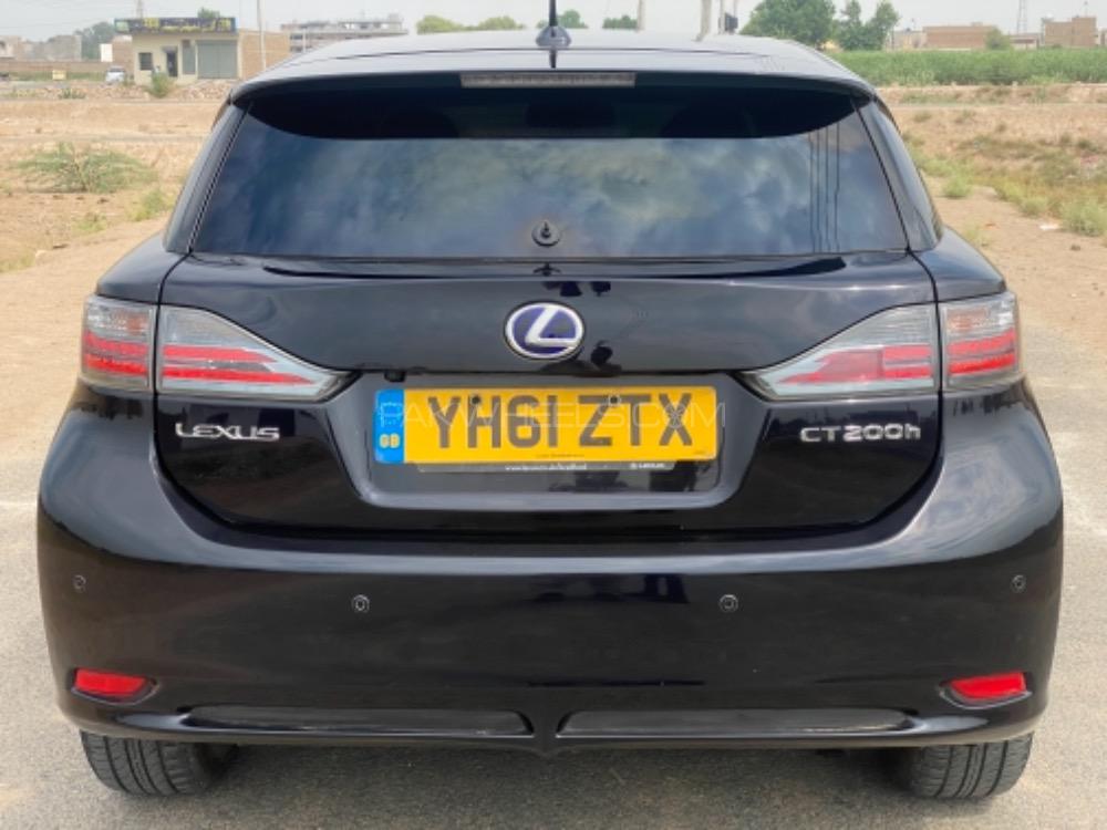 Lexus CT200h 2011 for Sale in Rahim Yar Khan Lexus CT200h 2011 for Sale in Rahim Yar Khan Image-5