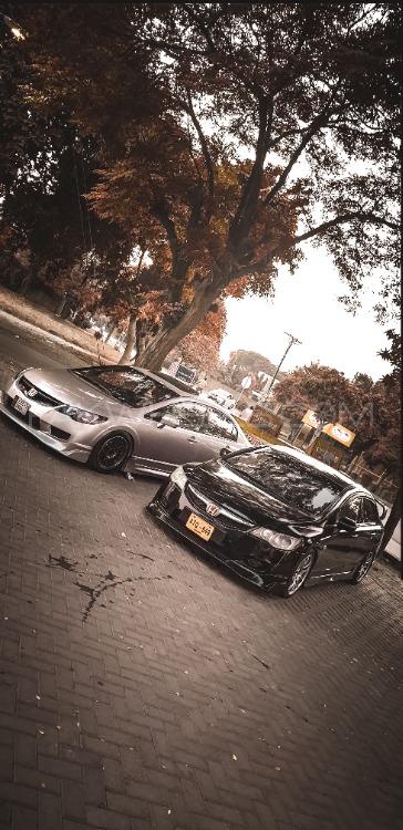 ہونڈا سوک - 2010  Image-1