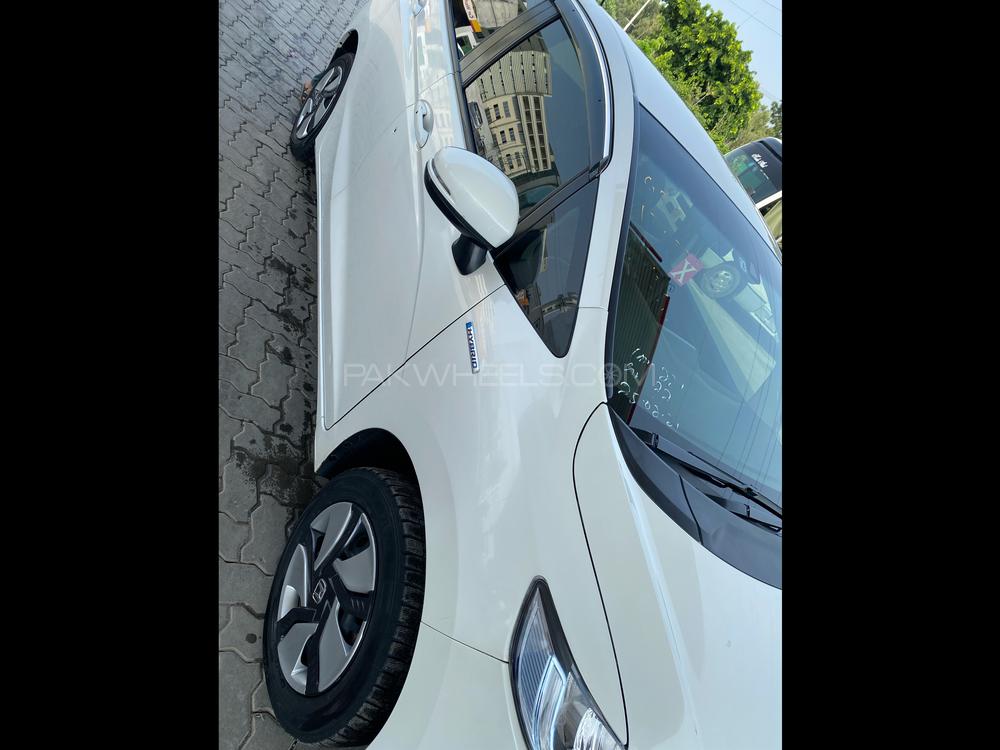 Honda Fit 2018 for Sale in Islamabad Image-1