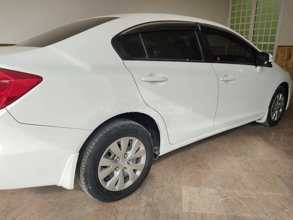 Honda Civic 2015 for Sale in Burewala Image-1