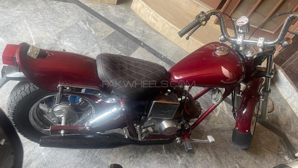 ہونڈا واموس - 1989  ہونڈا واموس - 1989  Image-1