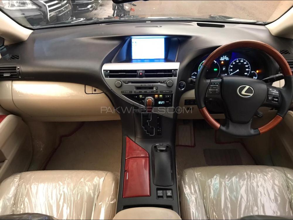 Lexus RX Series 2010 for Sale in Karachi Lexus RX Series 2010 for Sale in Karachi Image-5