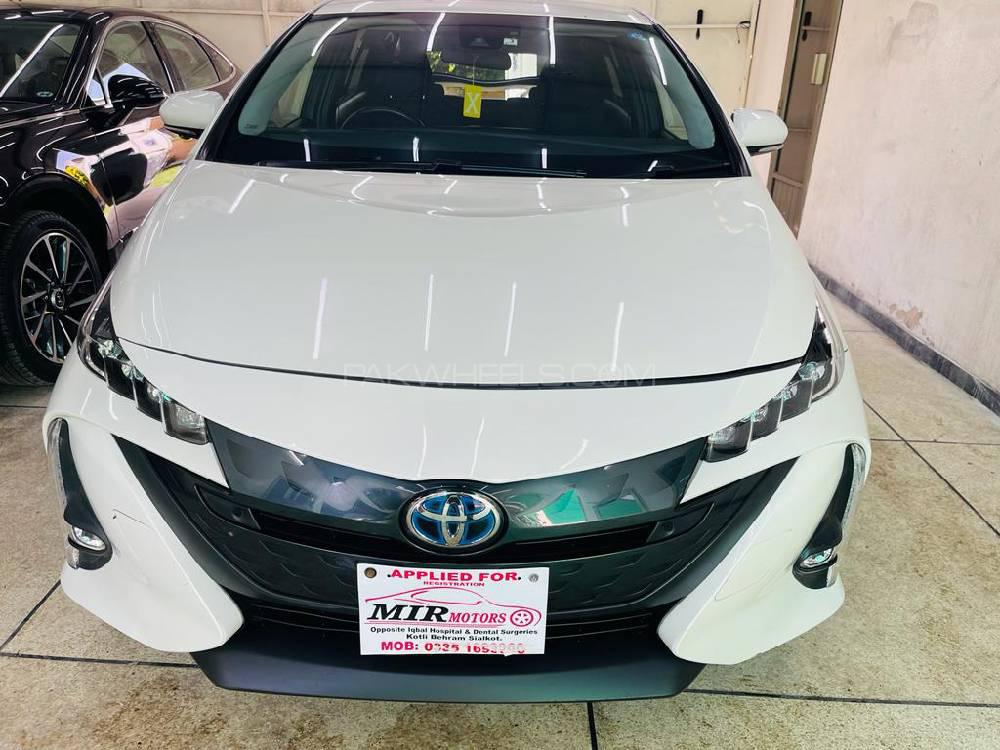 Toyota Prius 2021 for Sale in Sialkot Image-1