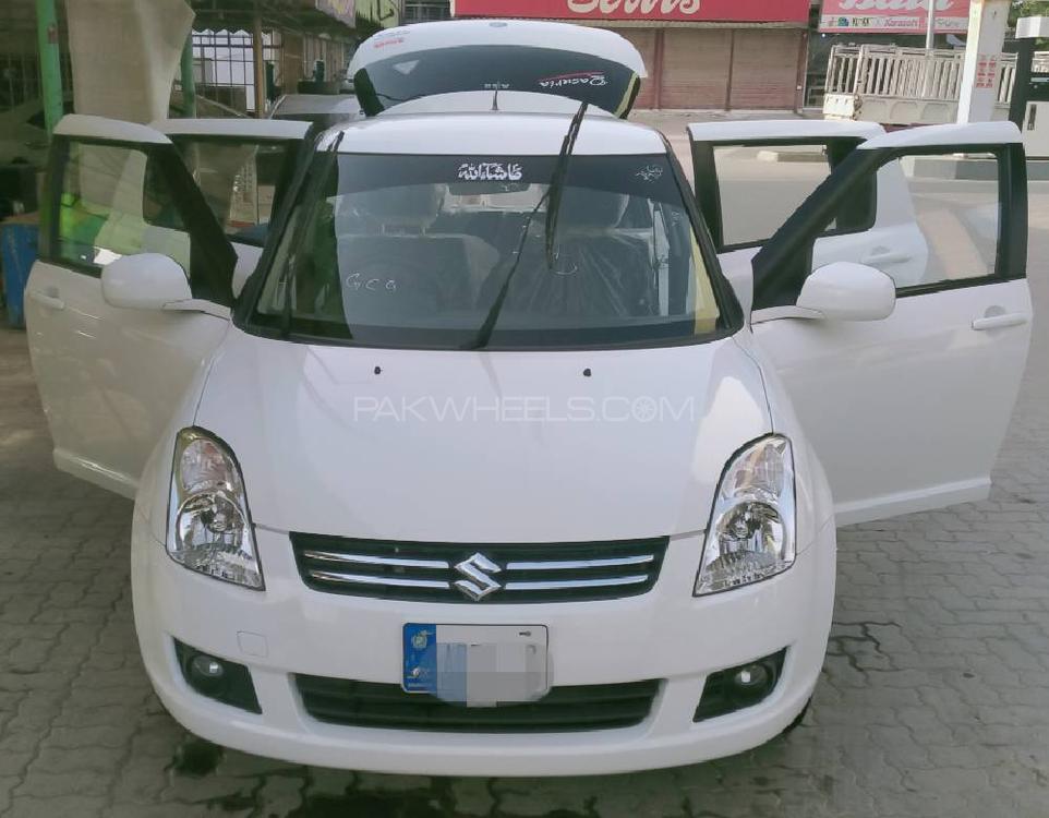Suzuki Swift 2020 for Sale in Dera ismail khan Image-1