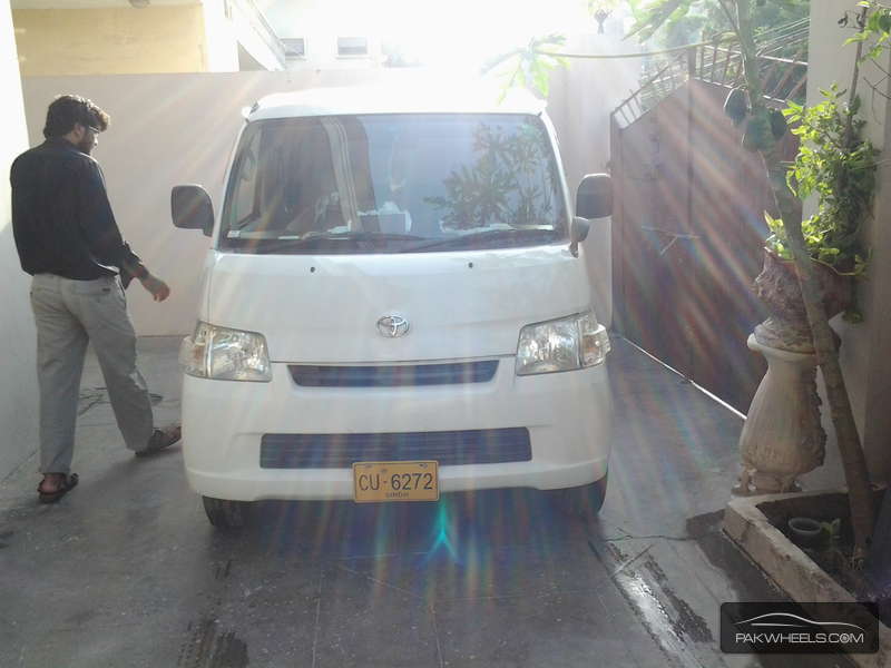 Toyota Town Ace 2008 for Sale in Karachi Image-1