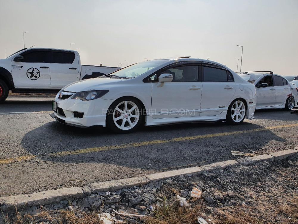 ہونڈا سوک - 2009  ہونڈا سوک - 2009  Image-3