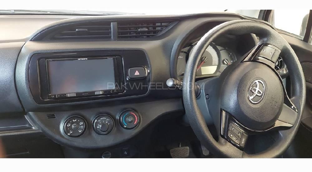 Toyota Vitz 2018 for Sale in Multan Toyota Vitz 2018 for Sale in Multan Image-5