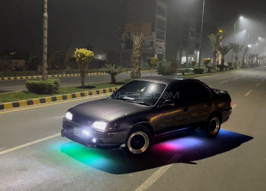 Toyota Corolla - 1999  Image-1