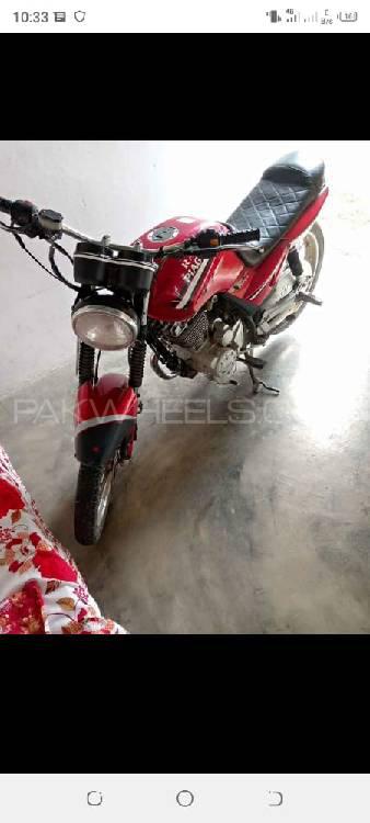 راوی Piaggio Storm 125 2011 for Sale راوی Piaggio Storm 125 2011 for Sale Image-5