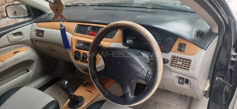 Mitsubishi Lancer 2005 for Sale in Lahore Mitsubishi Lancer 2005 for Sale in Lahore Image-6