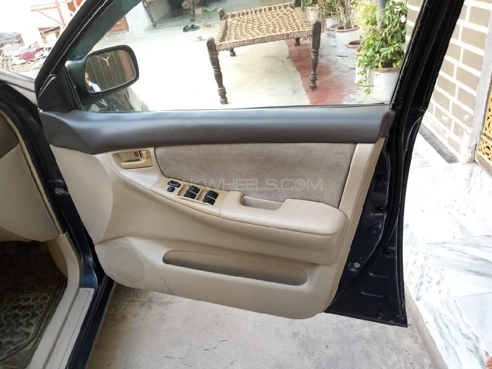 Toyota Corolla 2004 for Sale in Attock Toyota Corolla 2004 for Sale in Attock Image-6