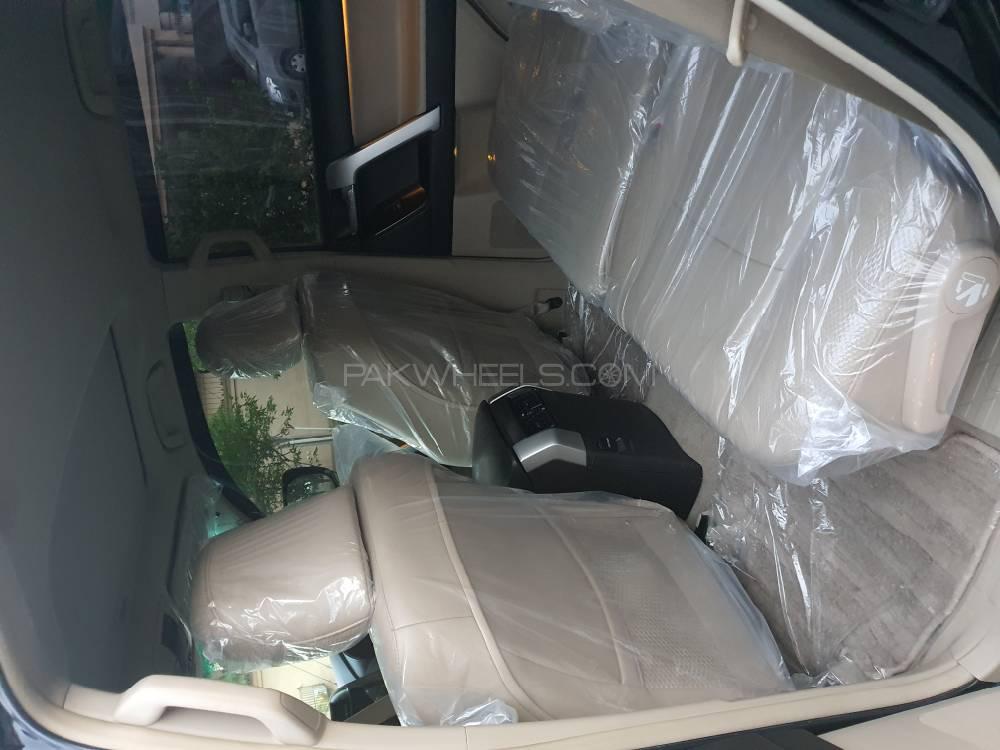Toyota Prado 2012 for Sale in Lahore Toyota Prado 2012 for Sale in Lahore Image-5