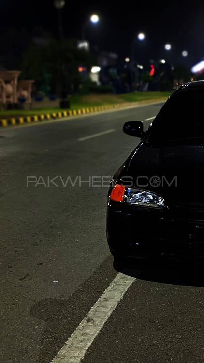 Honda Civic - 1994 Black Mamba Image-1
