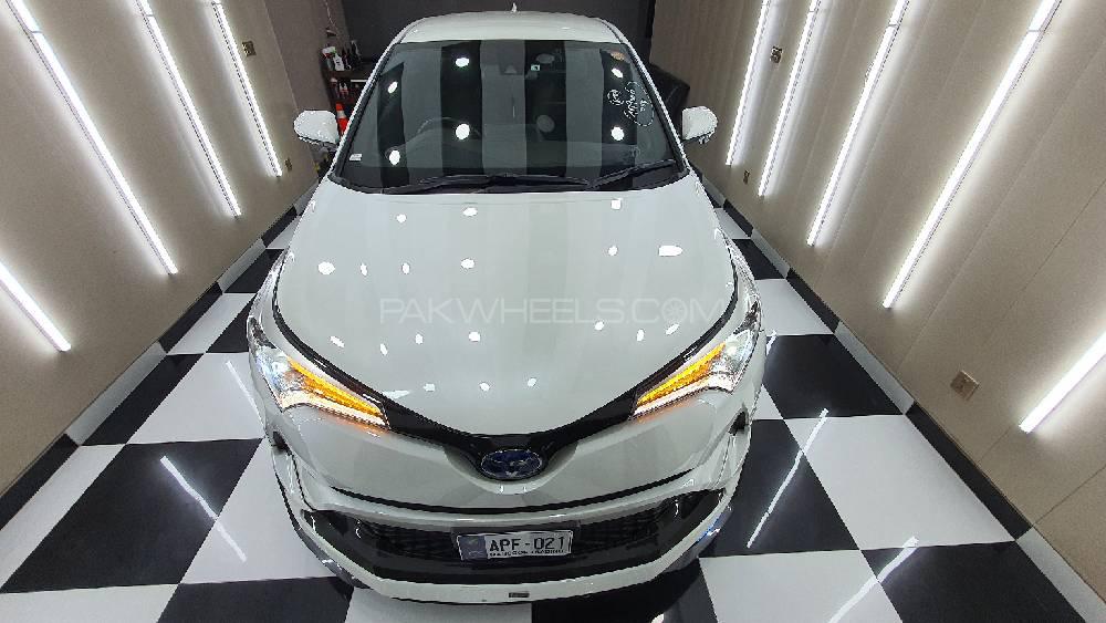 Toyota C-HR 2018 for Sale in Rawalpindi Toyota C-HR 2018 for Sale in Rawalpindi Image-2