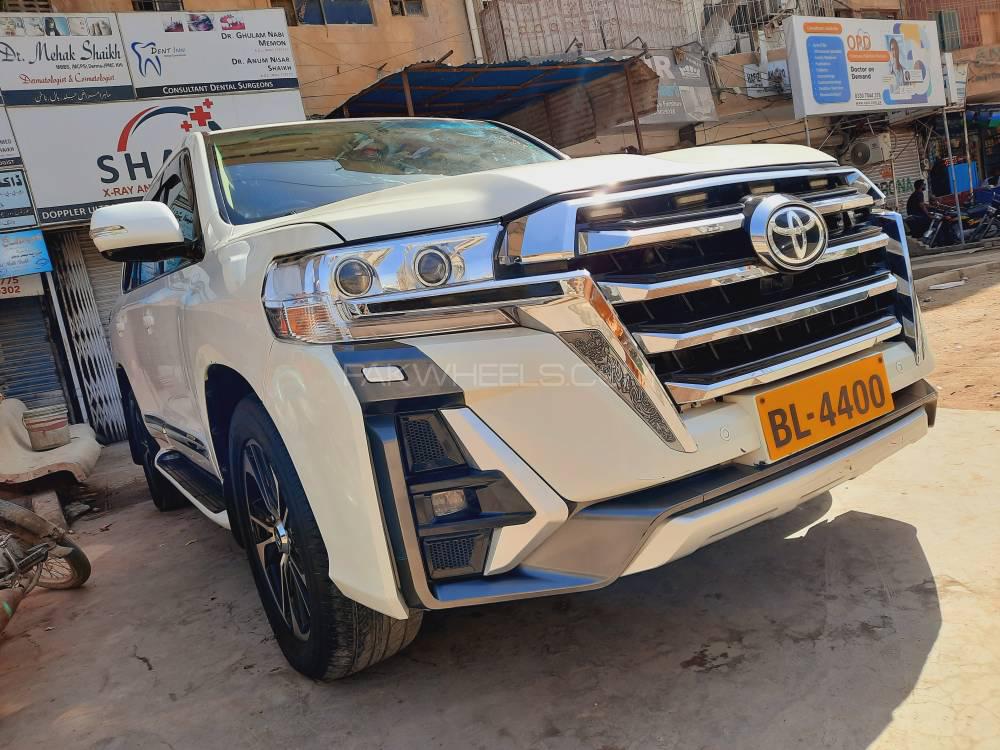 Toyota Land Cruiser 2011 for Sale in Hyderabad Toyota Land Cruiser 2011 for Sale in Hyderabad Image-8