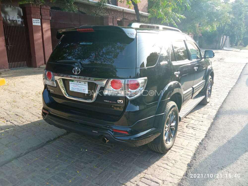 ٹویوٹا فورچیونر 2016 for Sale in لاہور ٹویوٹا فورچیونر 2016 for Sale in لاہور Image-4