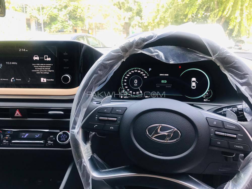 Hyundai Sonata 2021 for Sale in Karachi Image-1