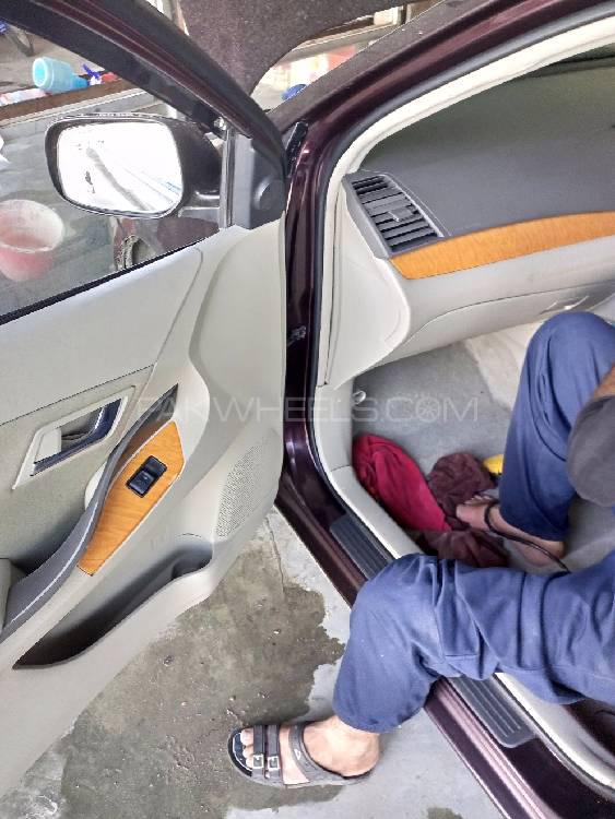 ٹویوٹا پریمیو 2007 for Sale in سوات مینگورہ ٹویوٹا پریمیو 2007 for Sale in سوات مینگورہ Image-15