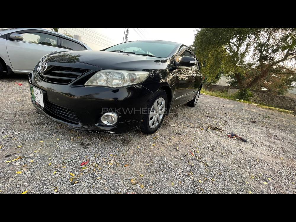 Toyota Corolla 2013 for Sale in Fateh Jang Image-1