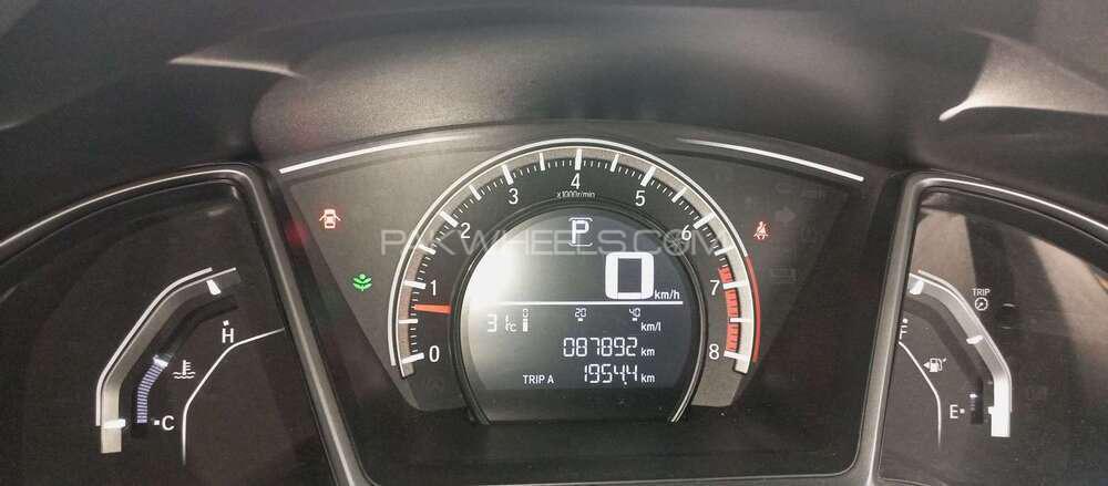 Honda Civic 2016 for Sale in Lahore Honda Civic 2016 for Sale in Lahore Image-9