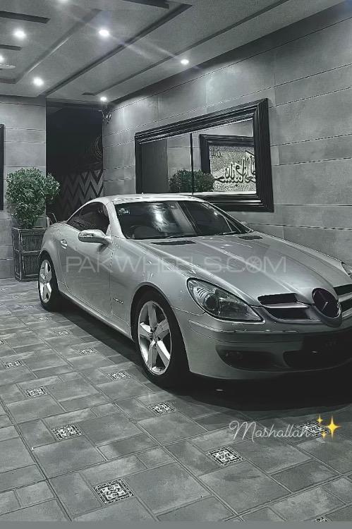 Mercedes Benz SLK Class - 2005  Image-1