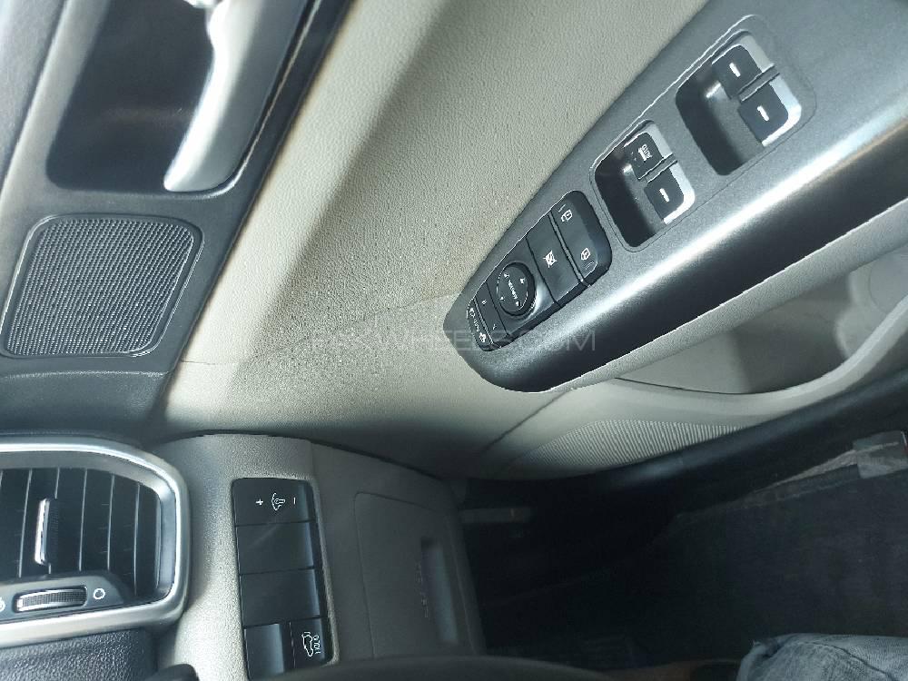 KIA Sportage 2019 for Sale in Sialkot KIA Sportage 2019 for Sale in Sialkot Image-6