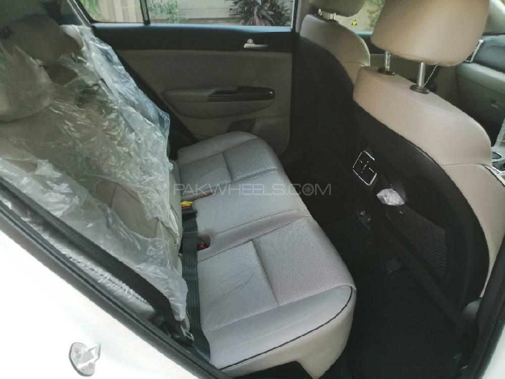 KIA Sportage 2020 for Sale in Lahore KIA Sportage 2020 for Sale in Lahore Image-10