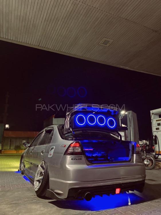 Honda Civic - 2002  Image-1