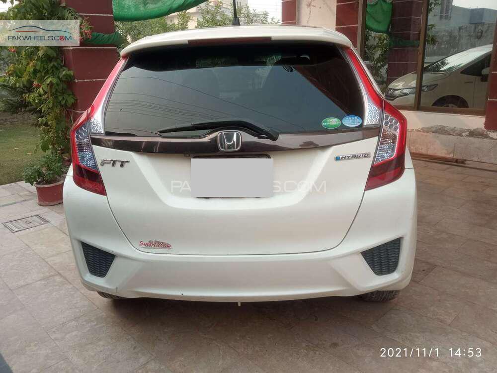 Honda Fit 2013 for Sale in Lahore Honda Fit 2013 for Sale in Lahore Image-6