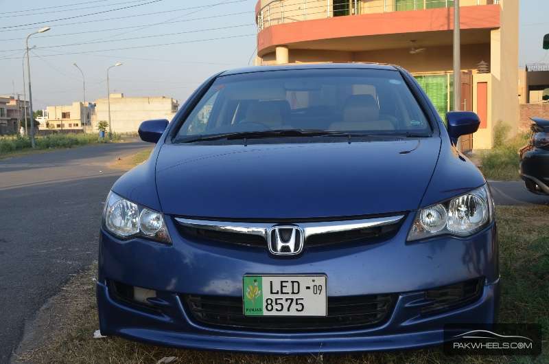 Honda Civic 2009 for Sale in Lahore Image-1