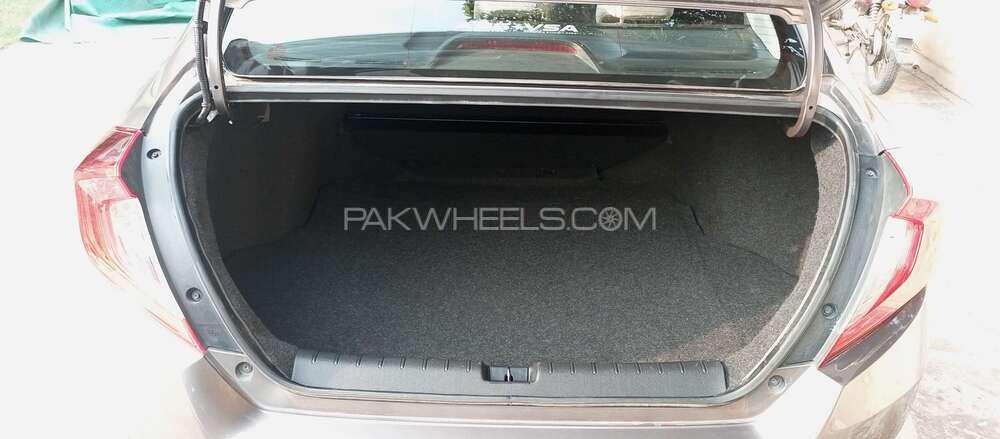 ہونڈا سوک 2018 for Sale in لاہور ہونڈا سوک 2018 for Sale in لاہور Image-7
