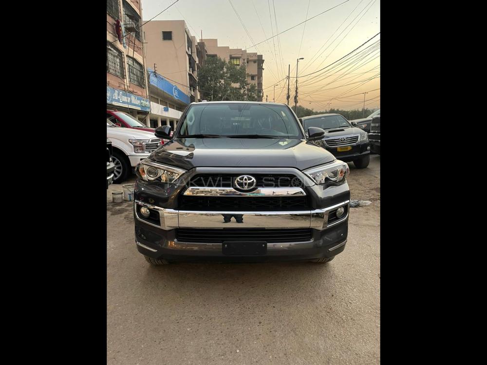 Toyota Surf 2017 for Sale in Karachi Image-1