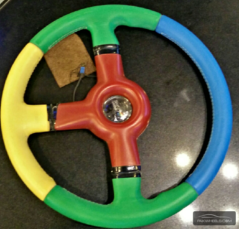 Original MOMO steering wheel for sale! Image-1