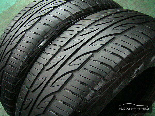Very good 4 tyres 205/65R15 goodyear for GLI XLI HONDA etc Image-1