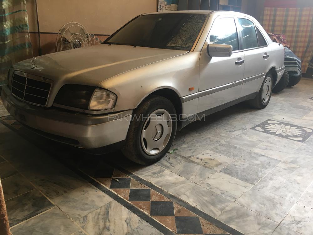 Mercedes Benz C Class 1993 for Sale in Peshawar Image-1