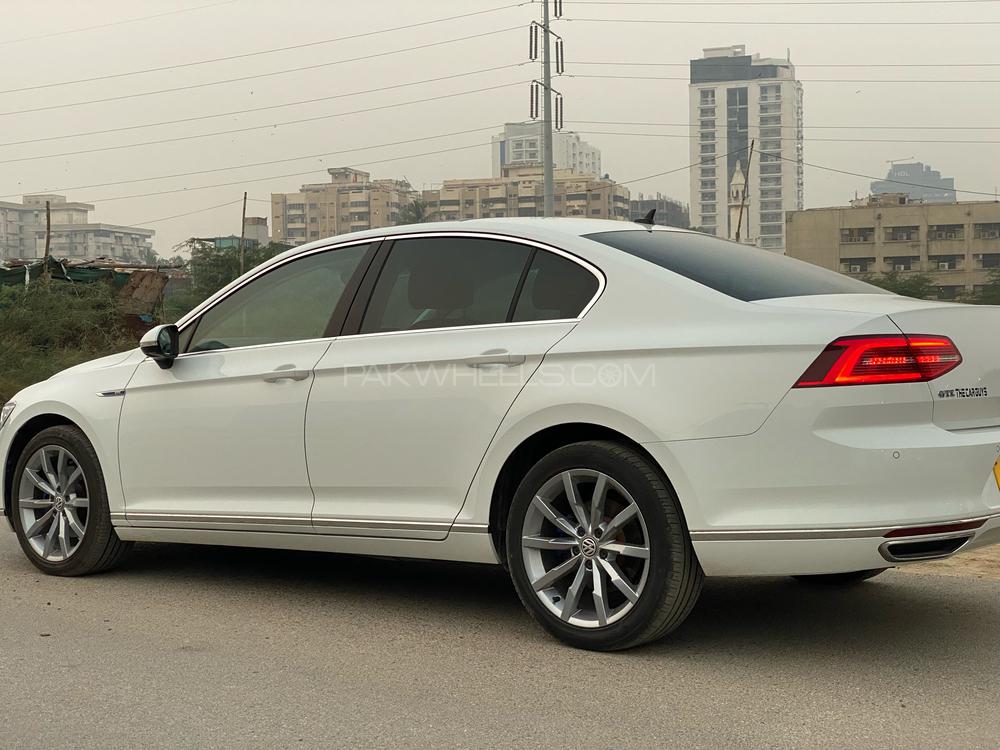 وولکس ویگن پاسات 2018 for Sale in کراچی وولکس ویگن پاسات 2018 for Sale in کراچی Image-4