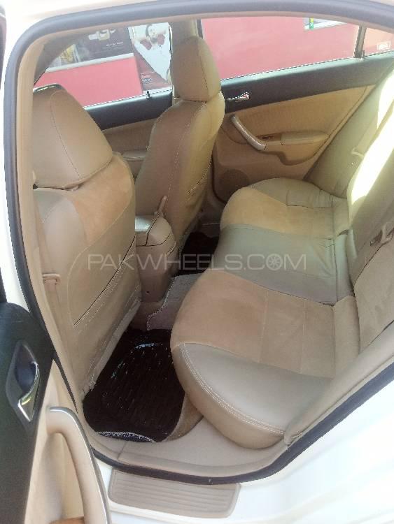 Honda Accord 2004 for Sale in Islamabad Honda Accord 2004 for Sale in Islamabad Image-4