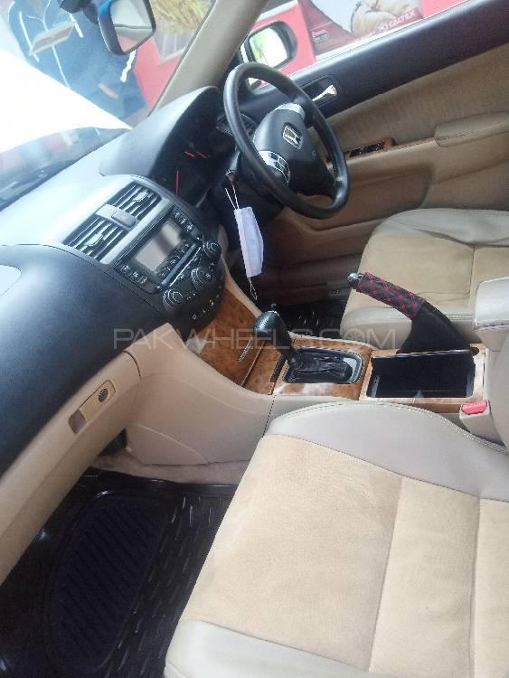 Honda Accord 2004 for Sale in Islamabad Honda Accord 2004 for Sale in Islamabad Image-7