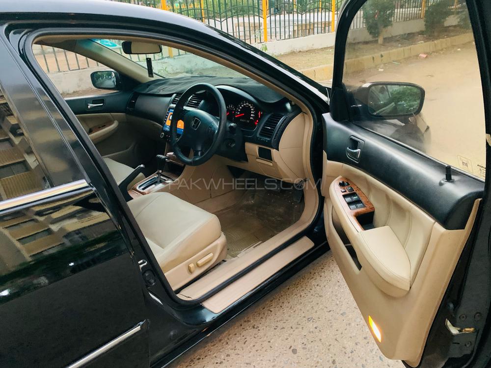 Honda Accord 2005 for Sale in Karachi Honda Accord 2005 for Sale in Karachi Image-5