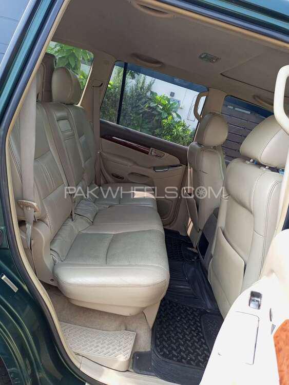Toyota Prado 2004 for Sale in Karachi Toyota Prado 2004 for Sale in Karachi Image-12