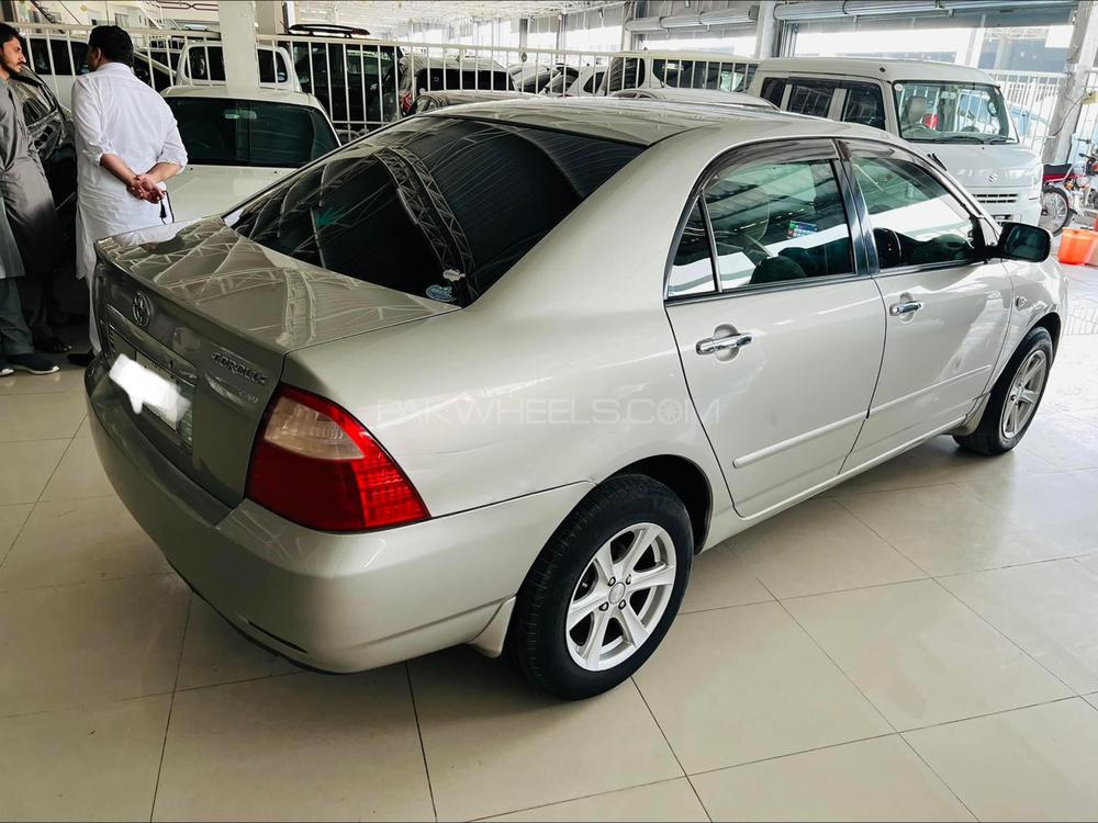 Toyota Corolla Axio 2006 for Sale in Peshawar Toyota Corolla Axio 2006 for Sale in Peshawar Image-8