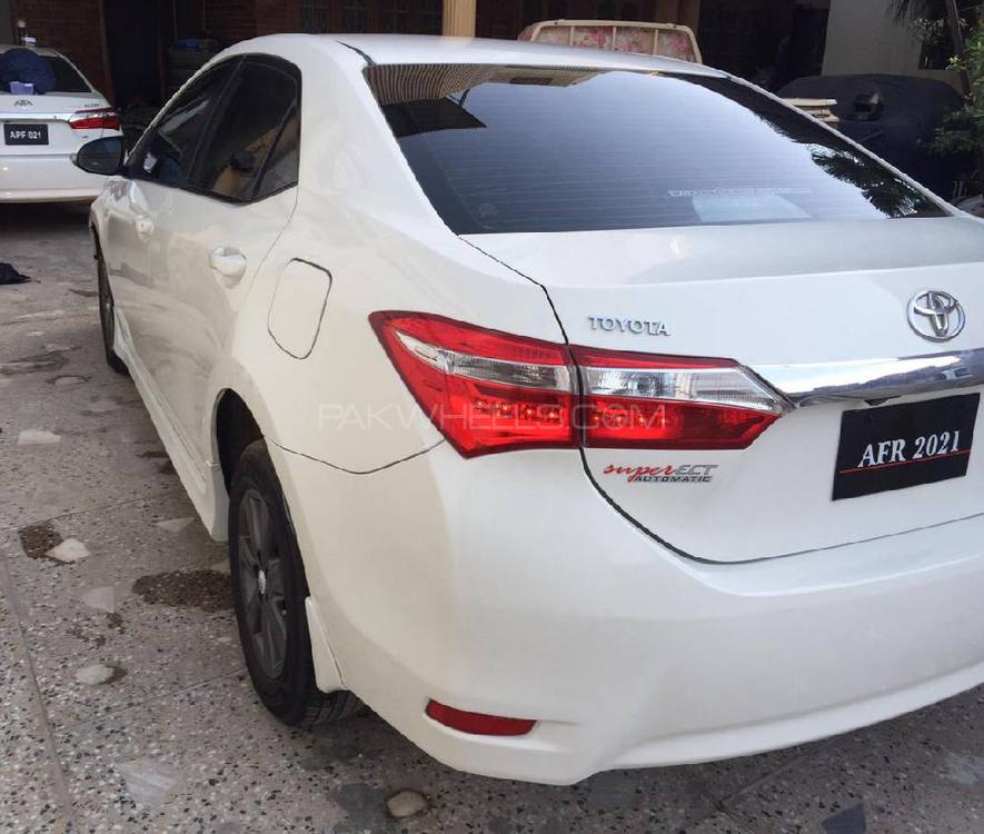 Toyota Corolla 2014 for Sale in Peshawar Toyota Corolla 2014 for Sale in Peshawar Image-9