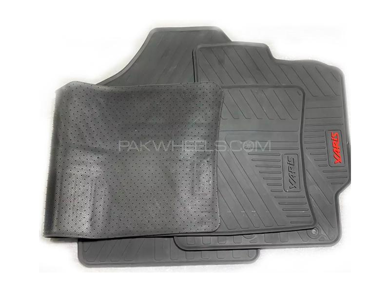 Diamond Latex Premium Black Toyota Yaris 2020-2021 Floor Mats| Plastic | Rubber Mats (P61) Diamond Latex Premium Black Toyota Yaris 2020-2021 Floor Mats| Plastic | Rubber Mats (P61) Image-4