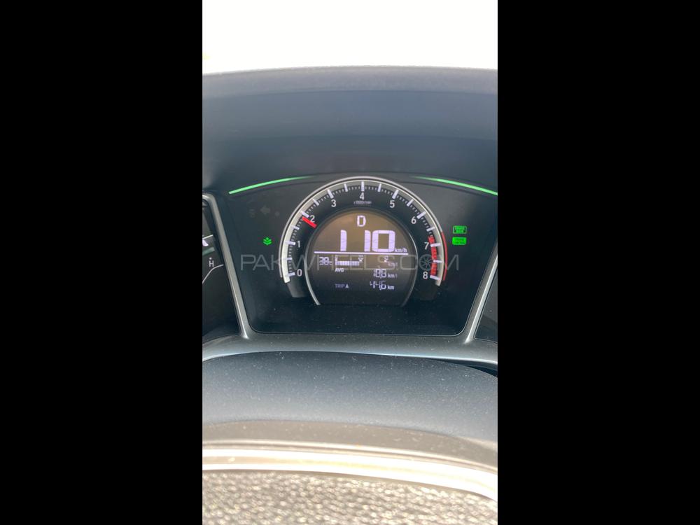 Honda Civic 2017 for Sale in Faisalabad Honda Civic 2017 for Sale in Faisalabad Image-5